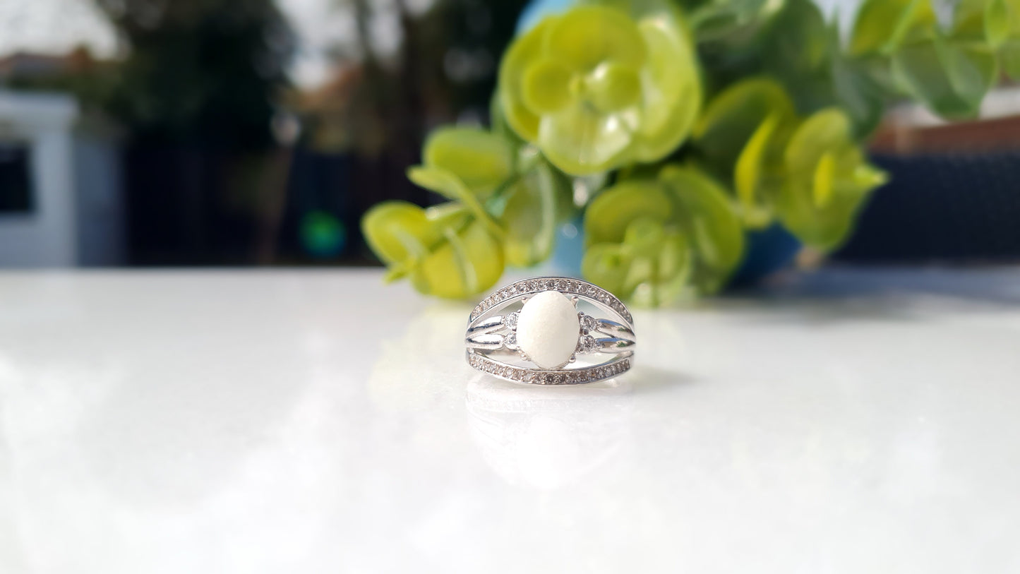 Oval Vintage Silver Ring