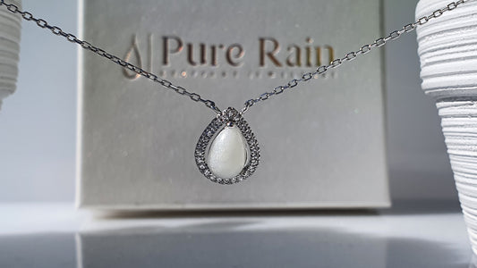 Teardrop Halo Necklace