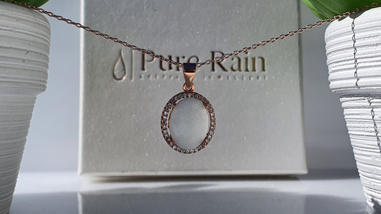 Oval Halo Necklace in Rose Gold